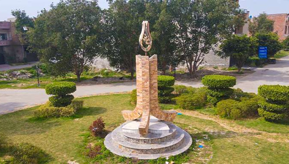 Beautiful-al-ghani-garden-housing